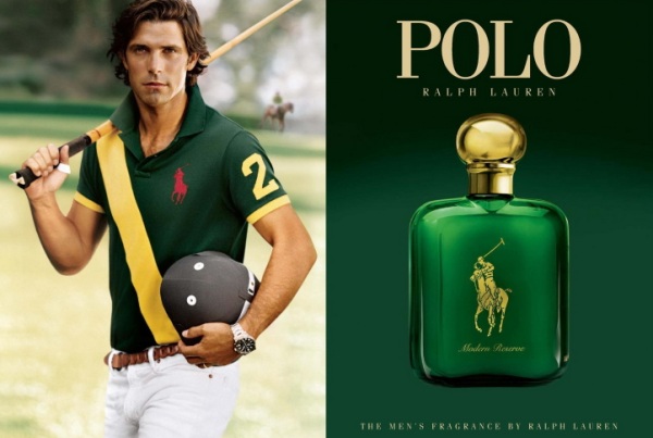 Polo Ralph Lauren for men şişe polo oynayan manken afiş.jpg