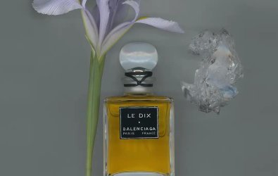 Balenciaga Geri Dönüyor!