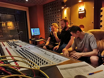 Zıtların Birliği - Babajim Studios Zıtların Birliği - Babajim Studios